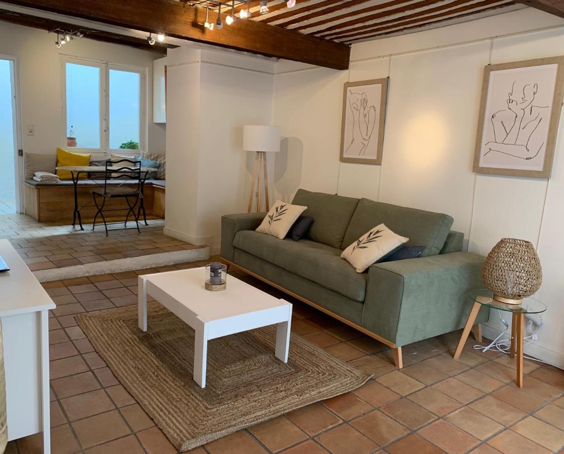 Au 10 Apartman L'Isle-sur-la-Sorgue Kültér fotó