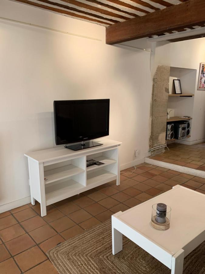 Au 10 Apartman L'Isle-sur-la-Sorgue Kültér fotó