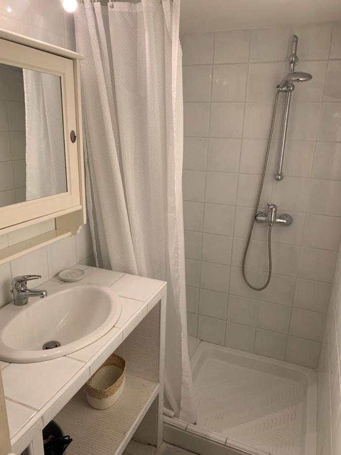 Au 10 Apartman L'Isle-sur-la-Sorgue Kültér fotó